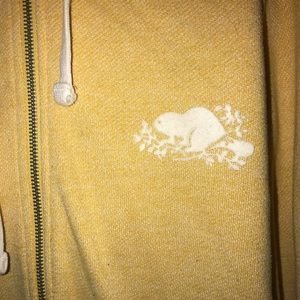 ROOTS Yellow sweater